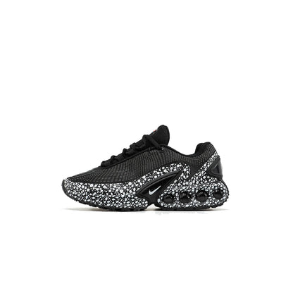 Nike Air Max DN Safari noire et blanche