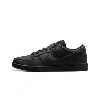 Nike SB Dunk Low Pro "Triple Black"