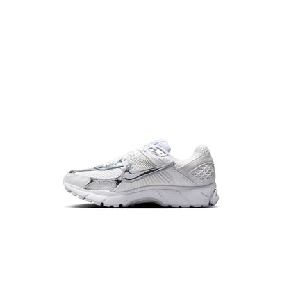 Nike Zoom Vomero 5 Chrome Toe