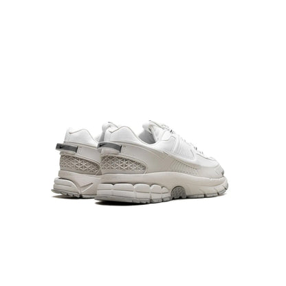 Nike Zoom Vomero Roam